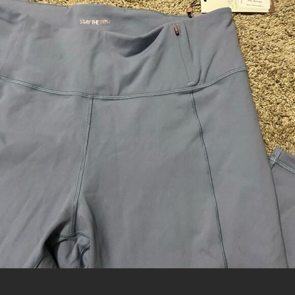 Calia Essential High Rise Capri medium - Picture 5 of 8